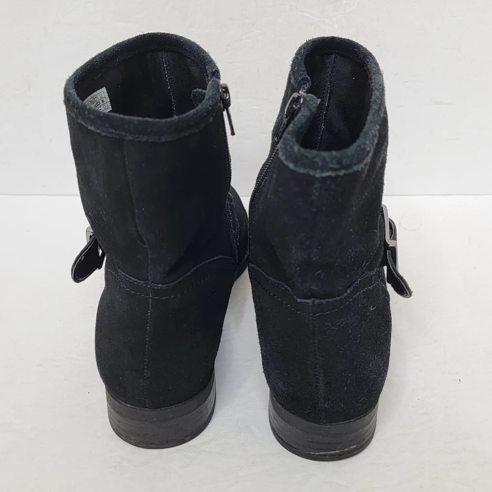 VIONIC Orthaheel Country Crescent Suede Boots Ankle Buckle Size 7.5 - Picture 8 of 14